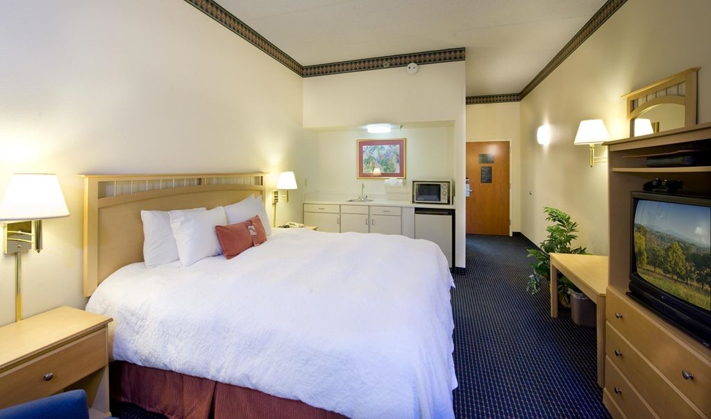 Hampton Inn Atlanta-וודסטוק חדר תמונה